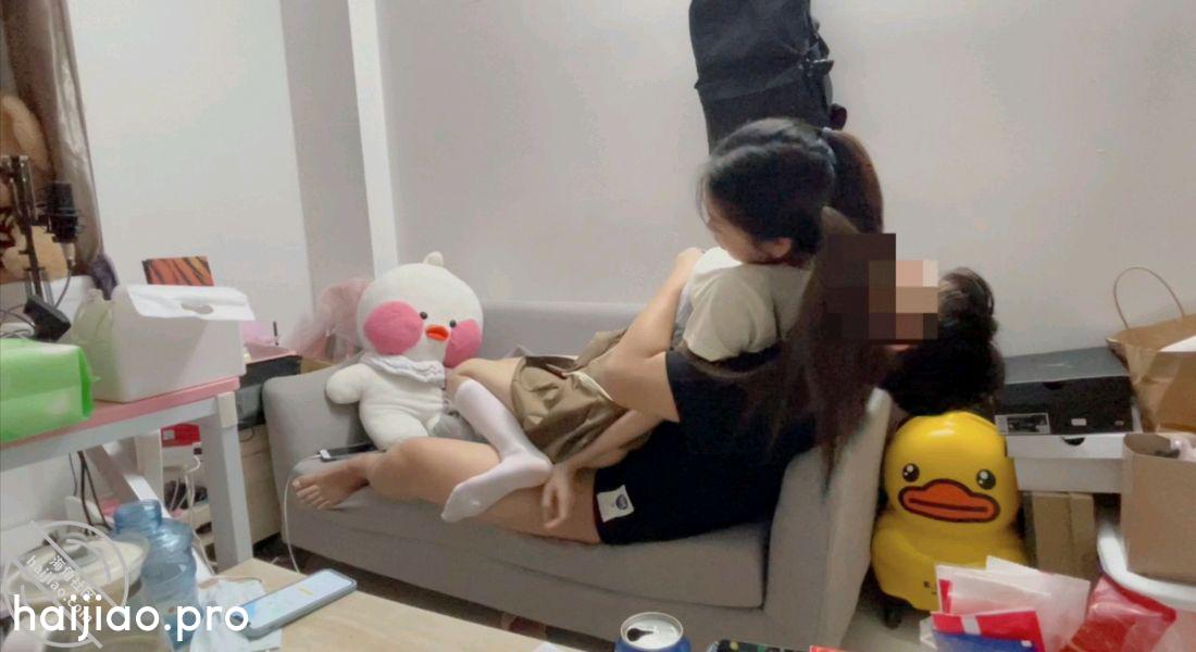 原创、妹妹还特意扎了双马尾辫， 骚妹妹的快乐 jpg-13 海角社区