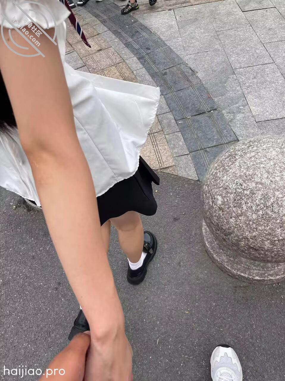 【原创视频贴】怕隔壁妹妹的闺蜜 宝贝表妹婷婷 jpg-0 海角社区