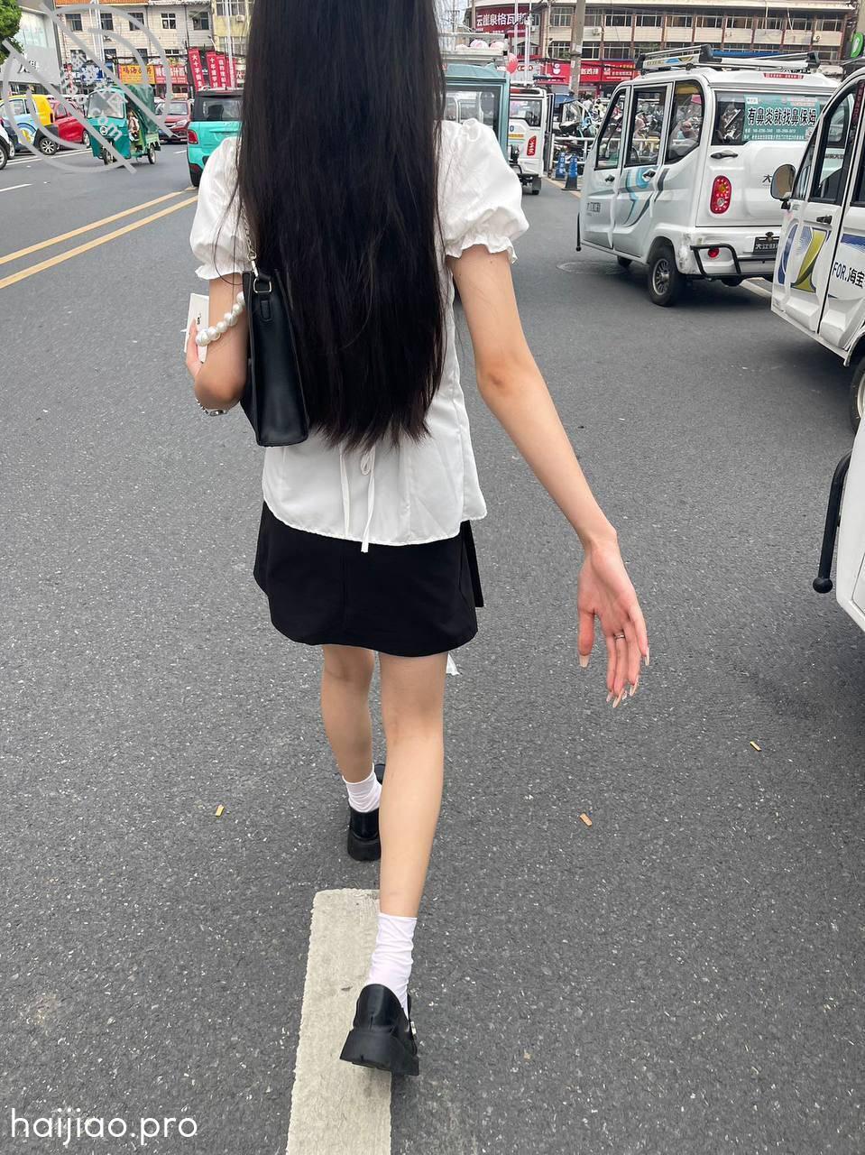 【原创视频贴】怕隔壁妹妹的闺蜜 宝贝表妹婷婷 jpg-1 海角社区