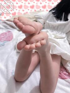 家有女儿（已成年）7 足控脚丫 海角_170425061001 jpg-mini-2 海角社区